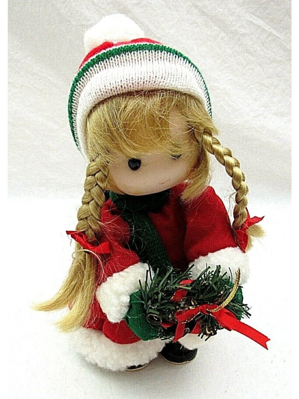 Vintage Terrys Village Christmas Musical Girl Doll Animated Jingle Bells Rare